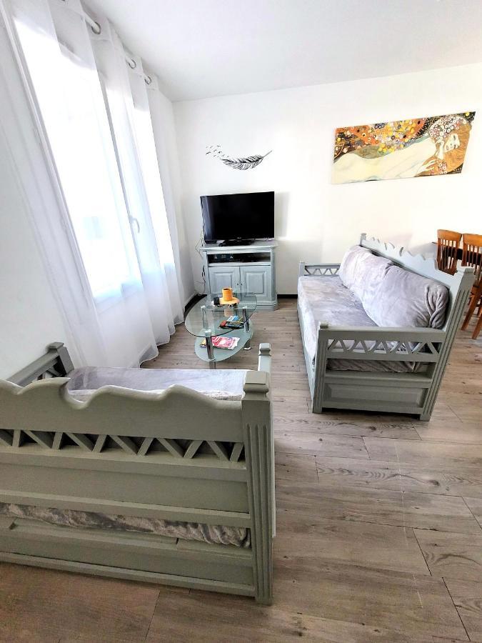 Villa Avec Piscine A 波尔多 外观 照片